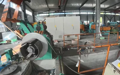 Vídeo de banda de aço perfurado